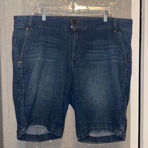 Women’s d.jeans size 22w Blue Denim Shorts nwot
